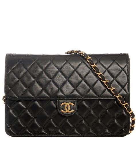 chanel single pocket shoulder bags